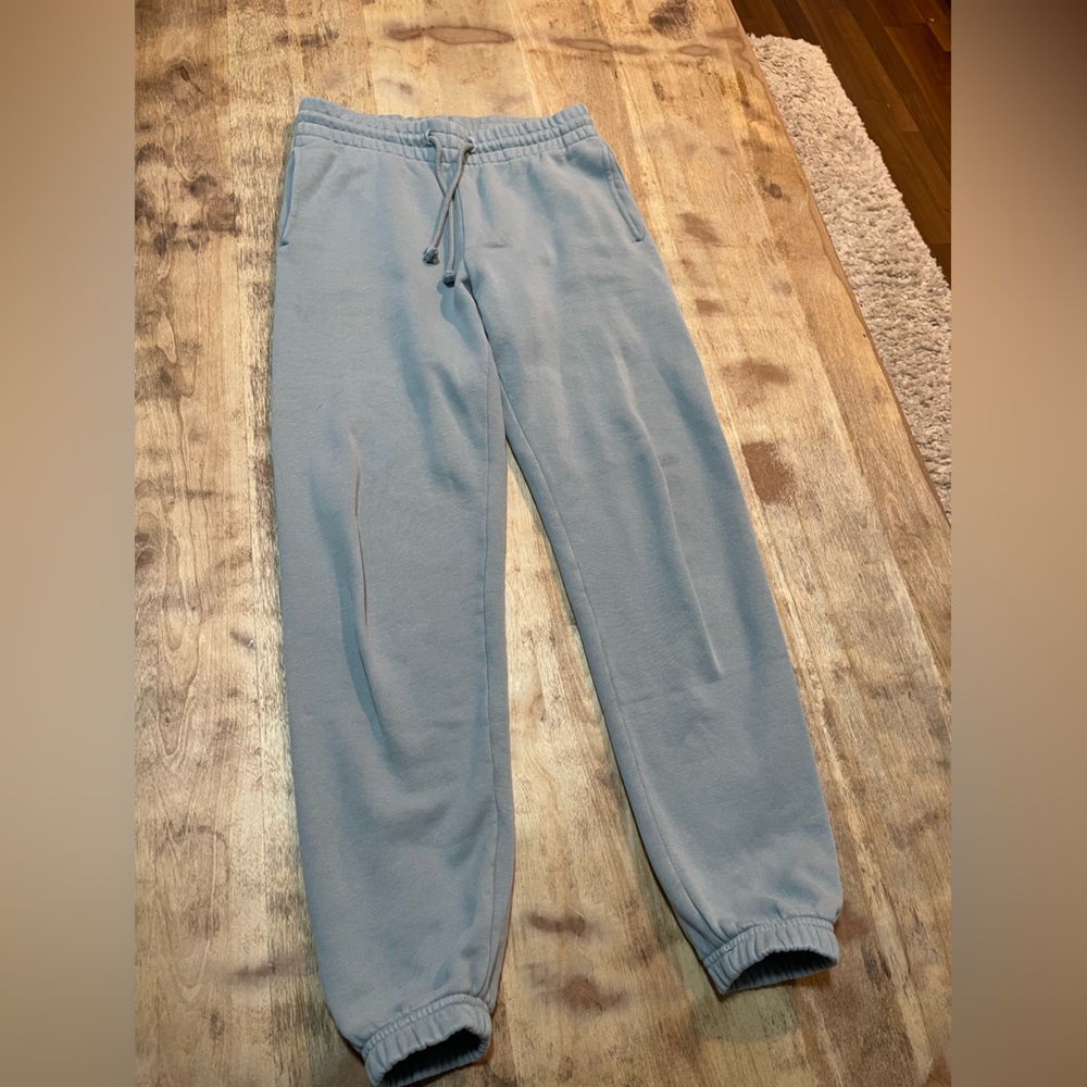 TNA cozy AF fleece sweatpants